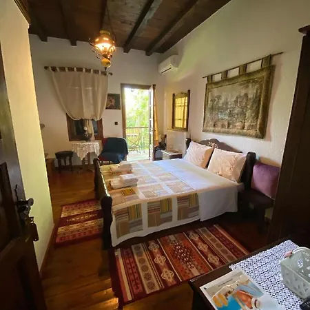 Petrino Палеос-Пантелеймонас